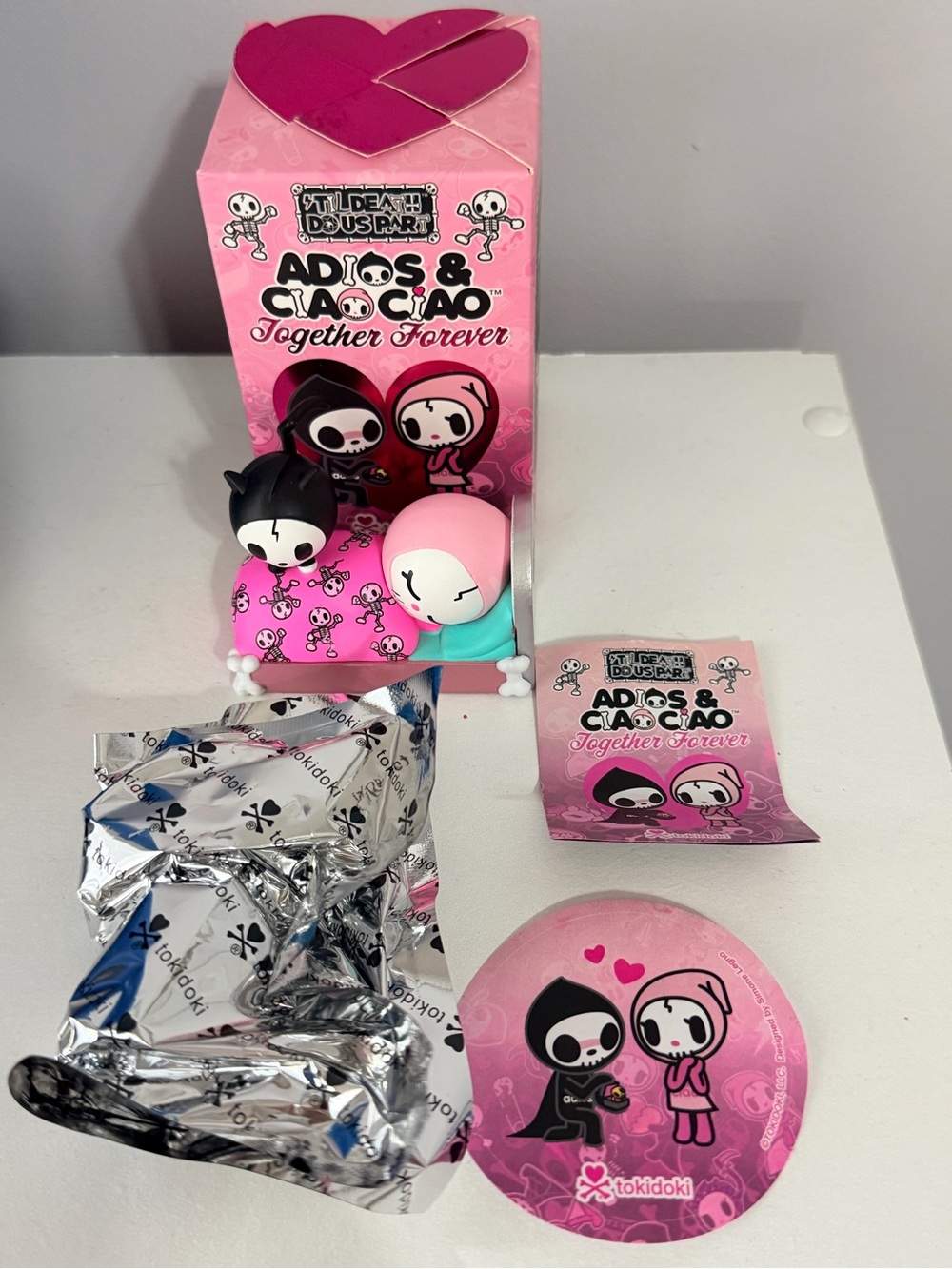 tokidoki Adios & Ciao Ciao “Together Forever” “Lovesick” Collectible Figure Set